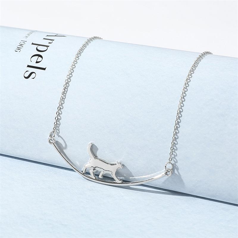 1-piece women's silver cute cat necklace - a minimalist clavicle chain with a sweet design, perfect for everyday wear, parties,