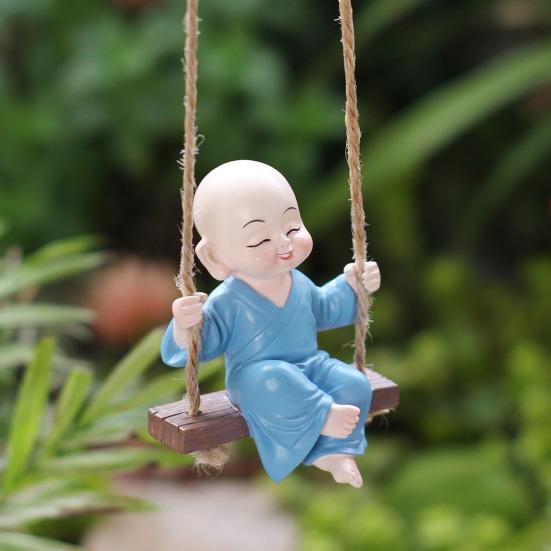 Mönch auf Schaukel Ornament Harz Kleiner Novizenmönch Figur mit Aufhängeseil Schaukel Buddhistischer Mönch Dekoration für Zen-Garten Meditationsraum