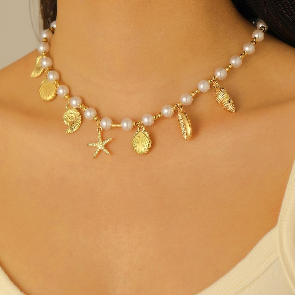 Set Collana e Bracciale Estivo Bohemien con Stella Marina, Conchiglia e Perle