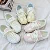 High-value Thick-soled Niche Sweet Board Shoes for Women's New Versatile and Lightweight Women's Shoes, Small White Shoes for Women