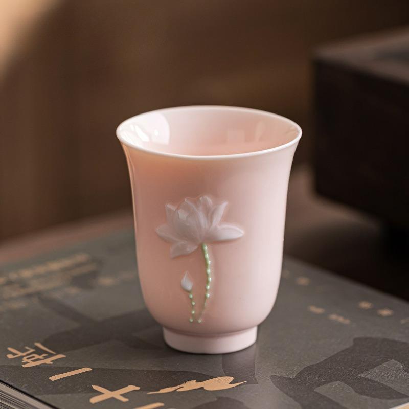 Hand-Painted Chinese Tea Cup Flower Design Premium Master's Cup for Gongfu Tea Artistic Ceramic Collectible Teaware