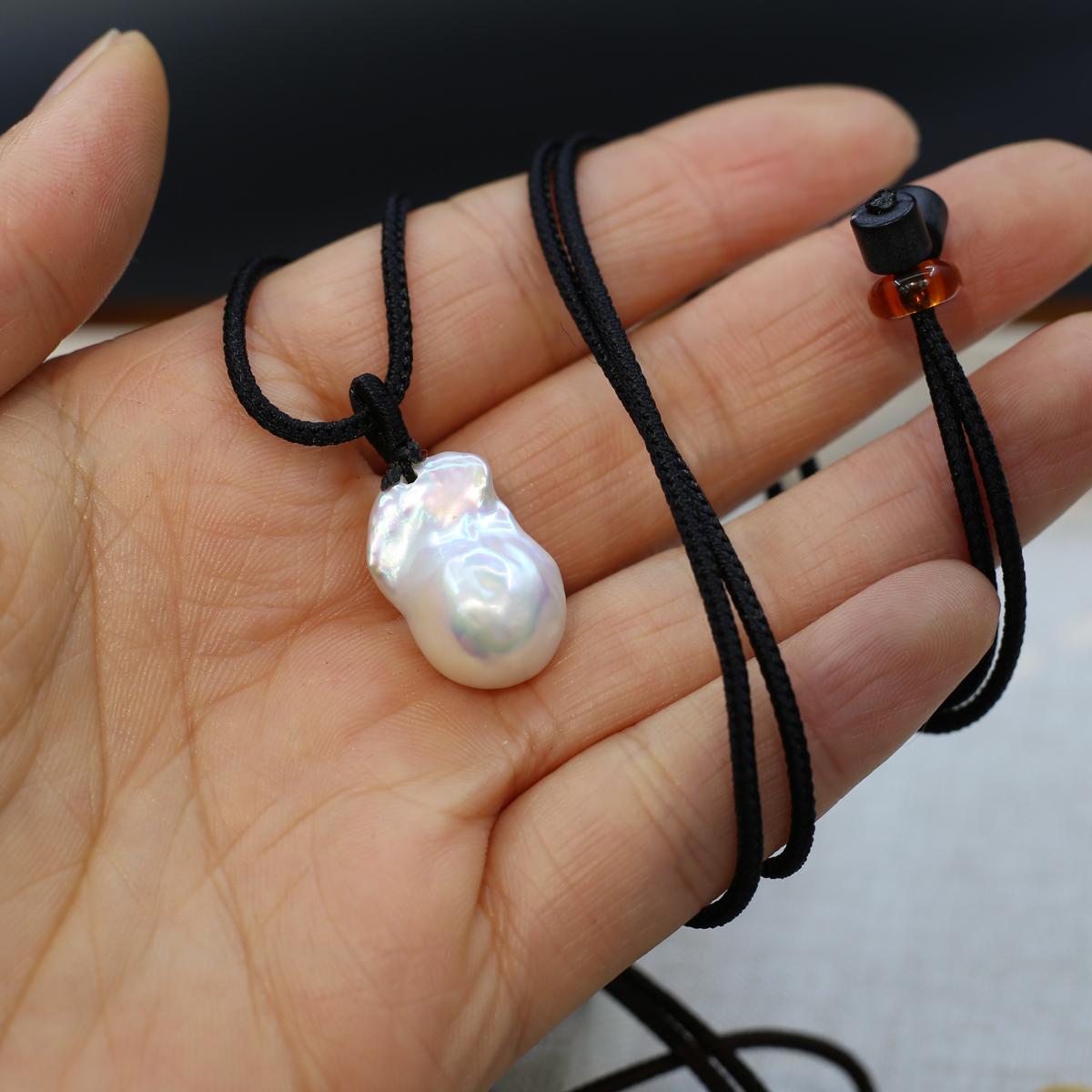 

1 шт., Регульоване плетено шнуркове намисто з бароковими перламутровими намистинами, 12-20 мм, Мінімалістичний шнурок з підвіскою для ювелірних аксесуарів, Довжина 67 см 1Pc/12-20mm-67cm білий