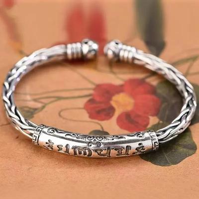 Retro Sanskrtský Otevírací Náramek Buddhistická Šesticiferná Mantra Kroucený Manžetový Náramek Unisex Módní Šperk Dárek