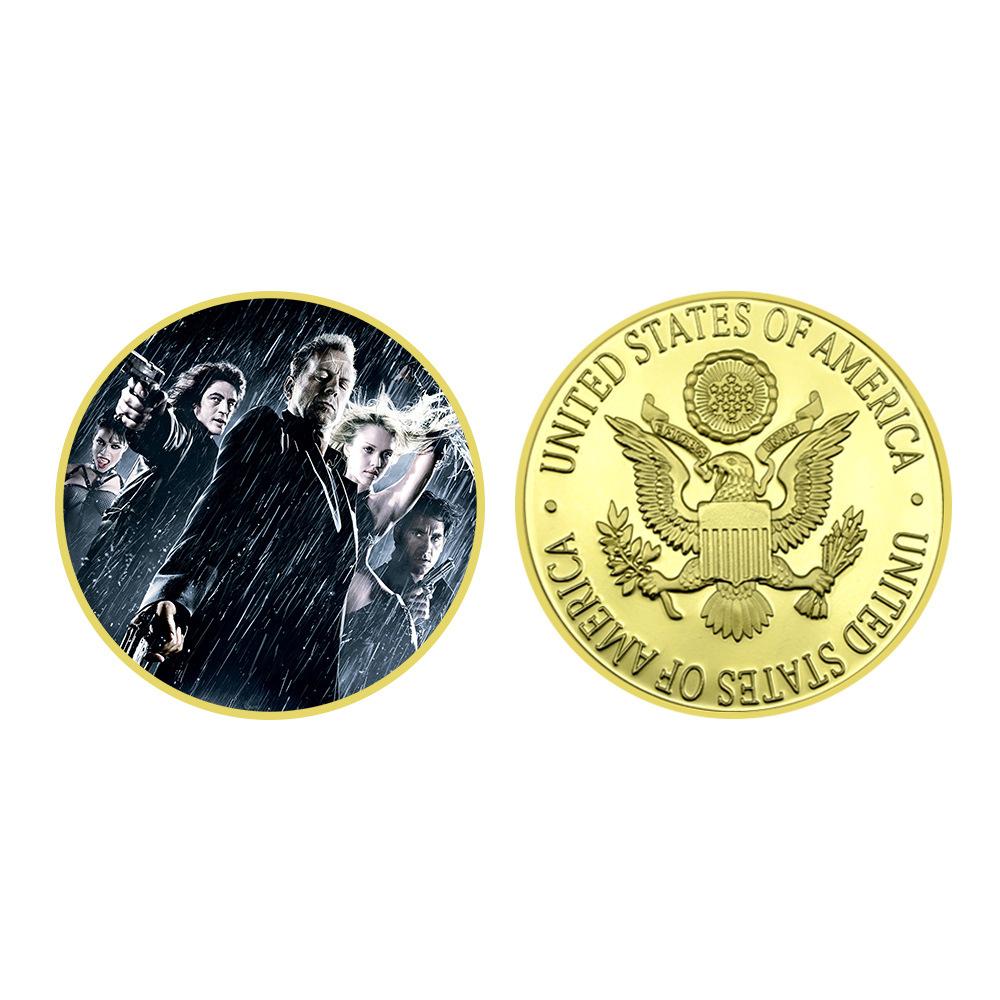 Quentin Tarantino Gold/Silver Commemorative Coin - Renowned American Director and Actor Challenge Coin