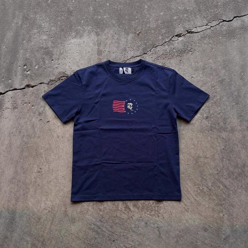 Y2K Trendsetter Distressed Street Art Style Fashion T-Shirt