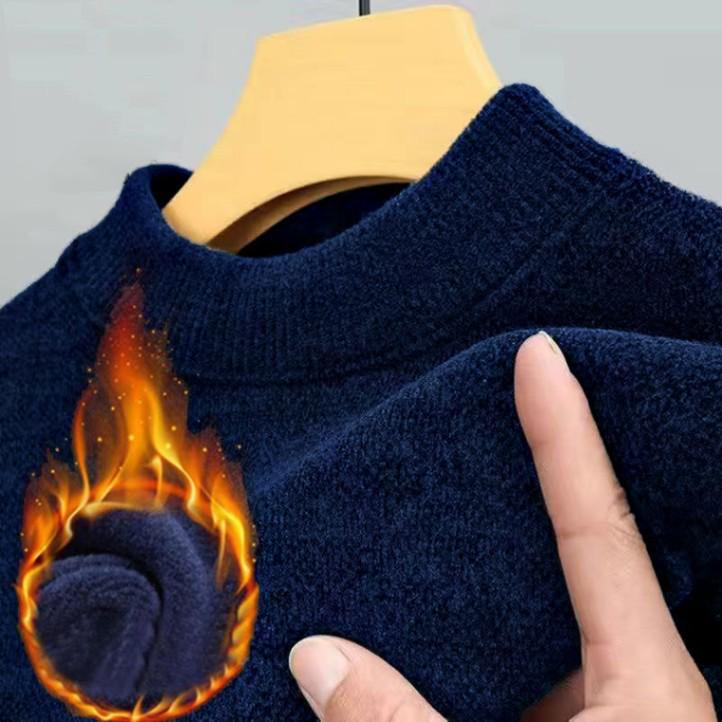 Chenille Velvet Thickened Sweater: Young Men's Autumn/Winter Round Neck Wool Top