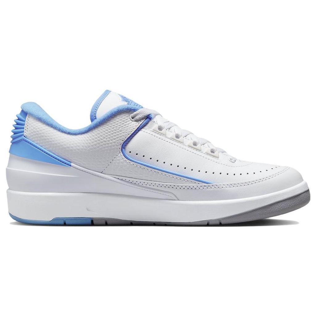 Air Jordan 2 Retro Low UNC Ανδρικά Αθλητικά Παπούτσια Λευκό Πανεπιστημιακό-Μπλε Τσιμεντένιο-Γκρι DV9956-104