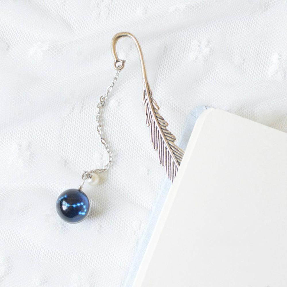 Bookmark Luminous Creative Reading Noctilucent Bookmark 12 Constellation Bookmark Bookmark Pendant