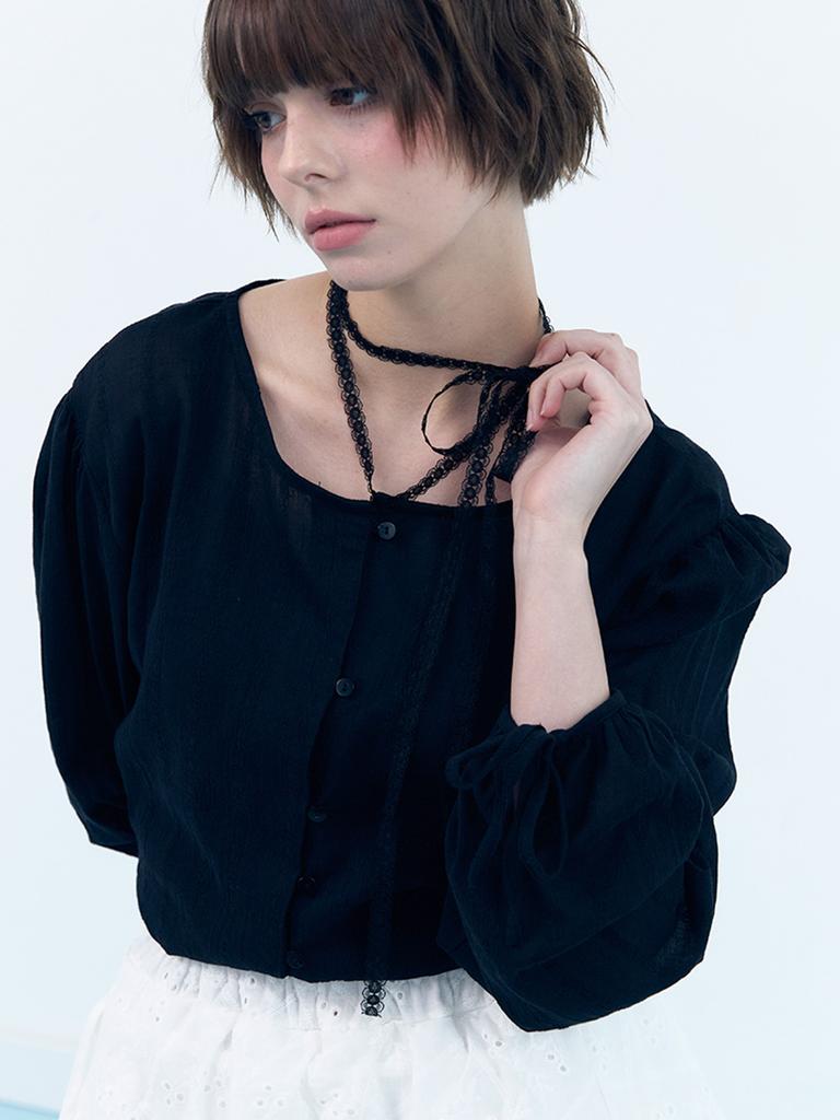 CLO'ET Lace Ribbon Blouse - Black