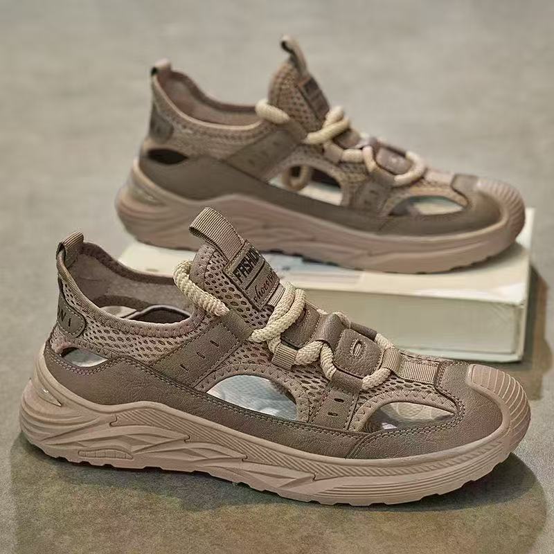 New Wading Men's Shoes Outdoor Creek Walking Shoes Non-slip Quick-drying Shoes Bag Head Hollow Shoes