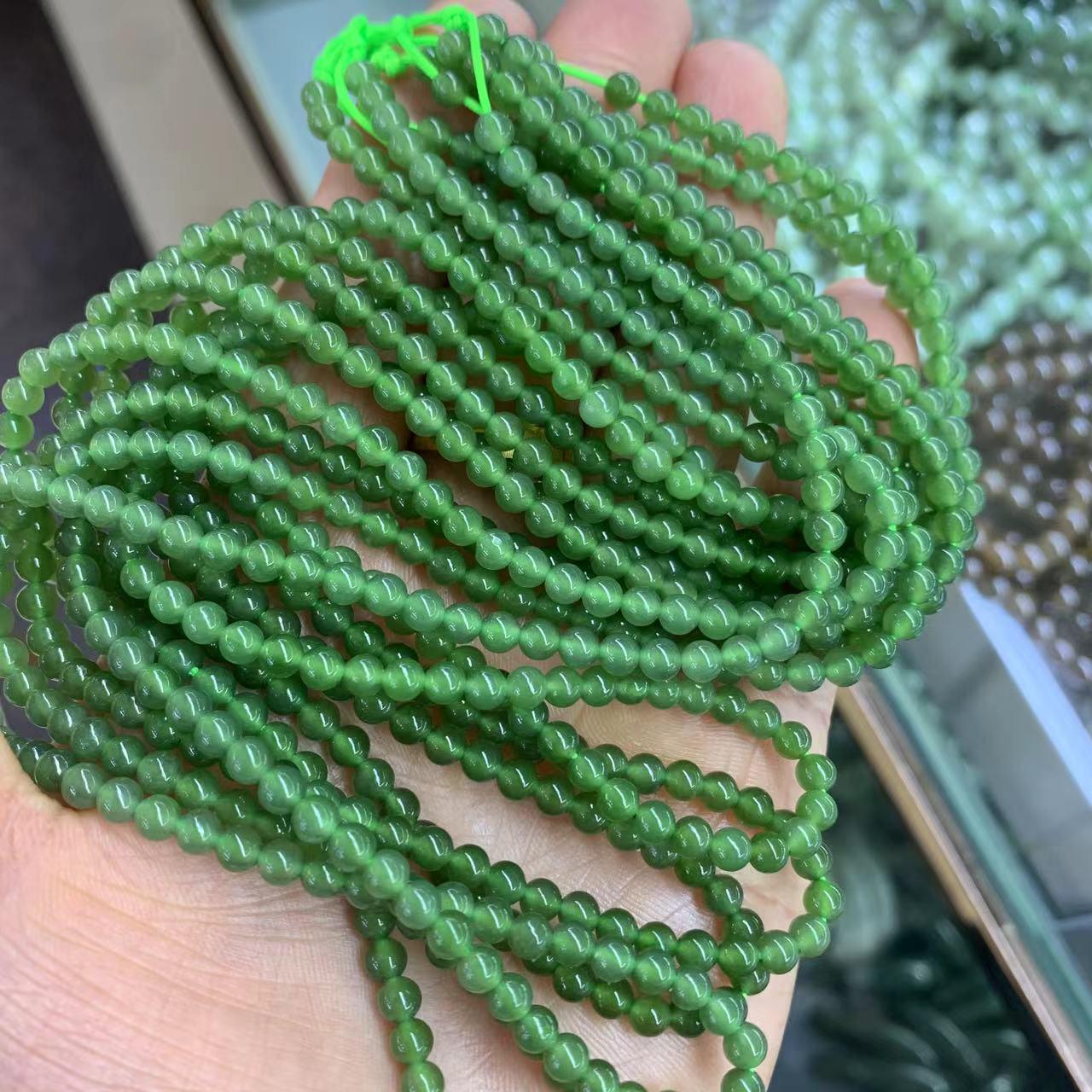 Hotan Hetian Jade 4mm Round Beads, Spinach Green Buddhist Prayer Beads, Long Translucent Chain, No Black Spots.