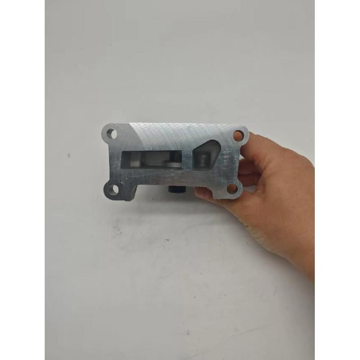 LR030369 LR025260 Engine Oil Filter Adapter For Land Rover RANGE ROVER EVOQUE L538