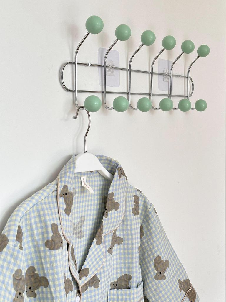 Seamless Iron Art Wall Hook for Clothes and Hats - Home and Wardrobe Decoration