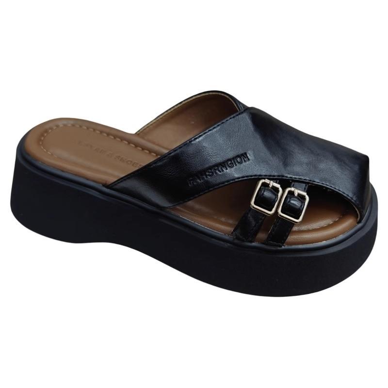 French evening slippers women's summer wear 2025 new Korean version retro temperament casual lazy temperament thick-bottomed sandals