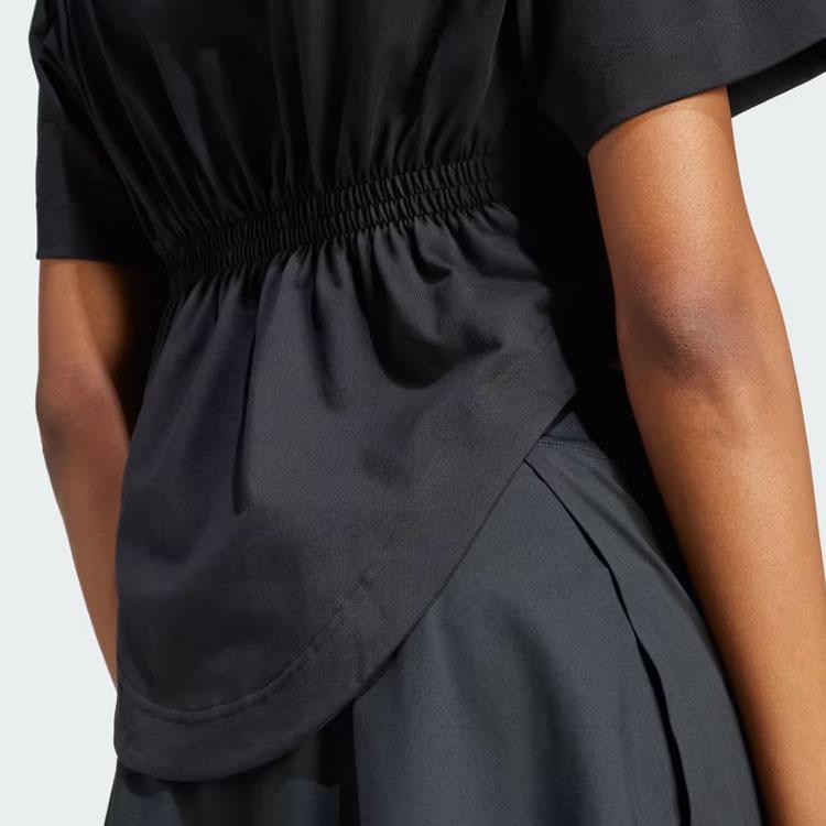 adidas X Stella McCartney Sportswear T-Shirt mit geschwungenem Saum Damen Oberteile Schwarz IN3656