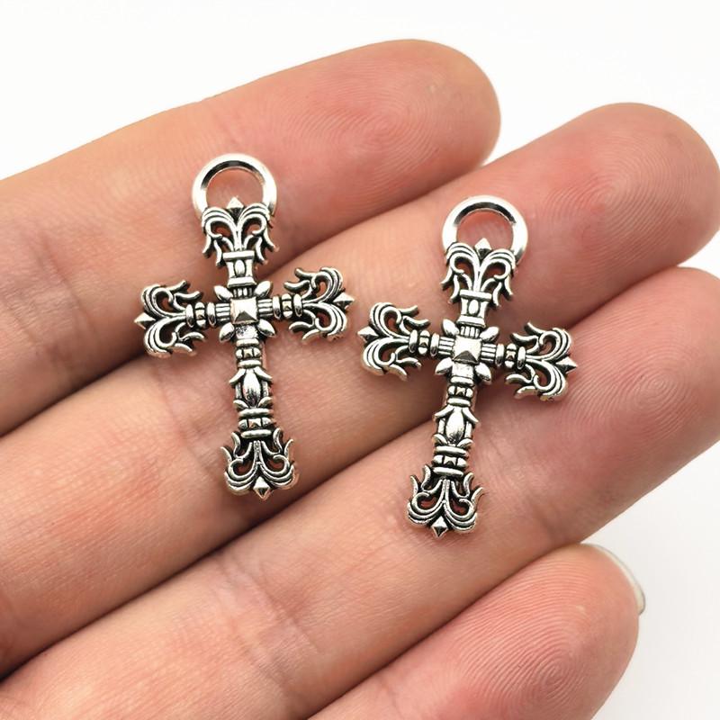 Retro Zinc Alloy Cross Pendant for DIY Jewelry