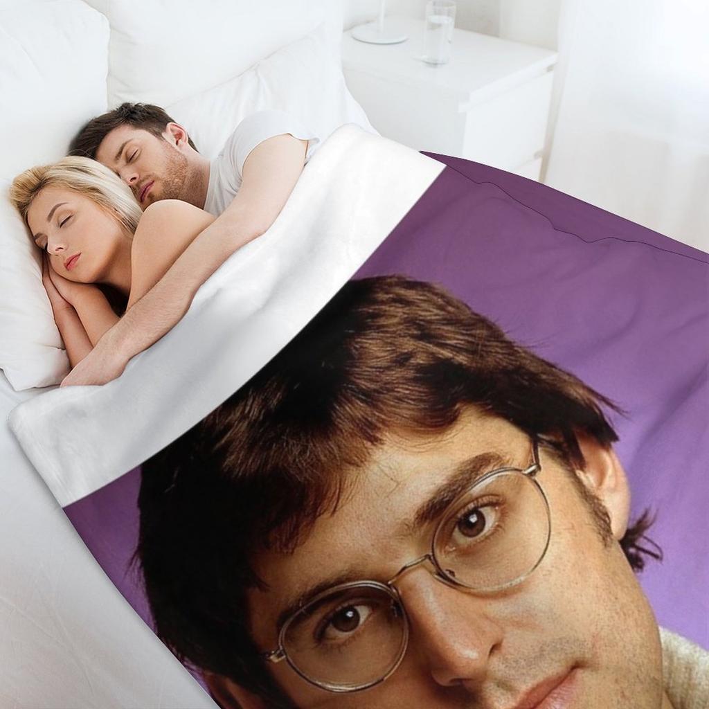 Louis Theroux, from the BBC. By Therouxgear Throw Blanket manga Winter beds Thermal Flannel Blankets