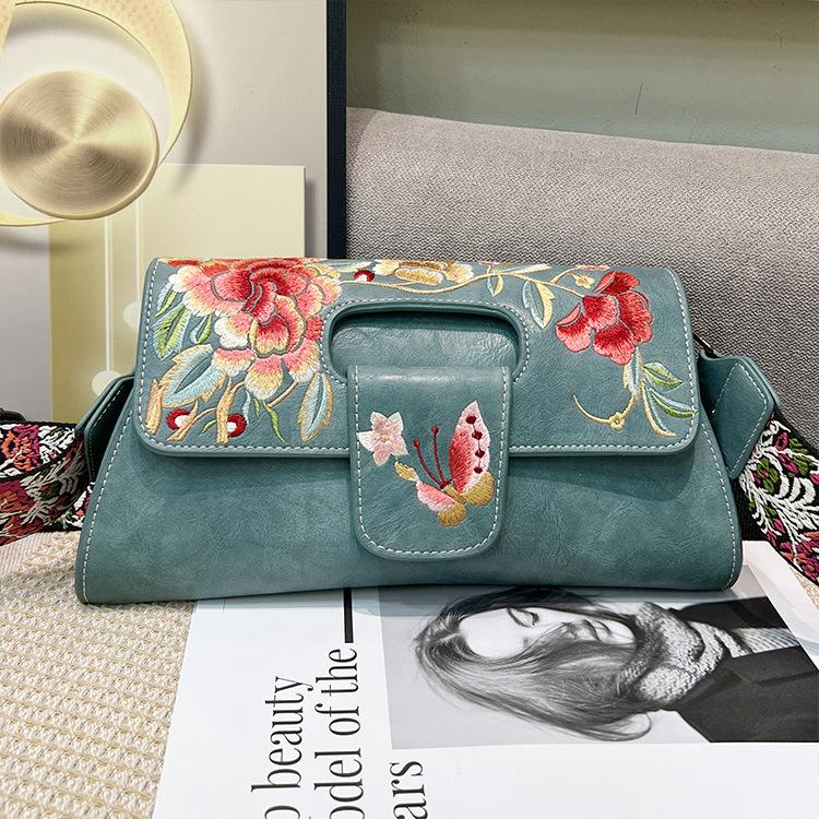 

New Retro Chinese Style Embroidery Paired with Cheongsam Cotton and Linen Hand-held Shoulder Bag for Women синий