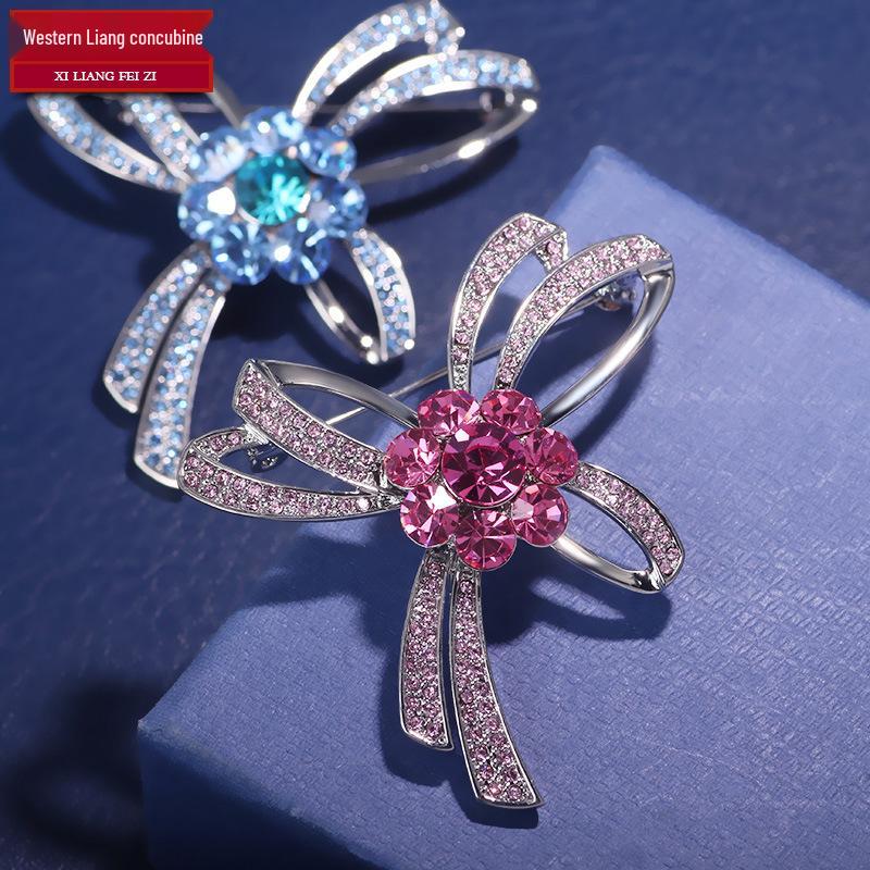 Elegant Crystal Bow Brooch for Women - European and American Style Accessories