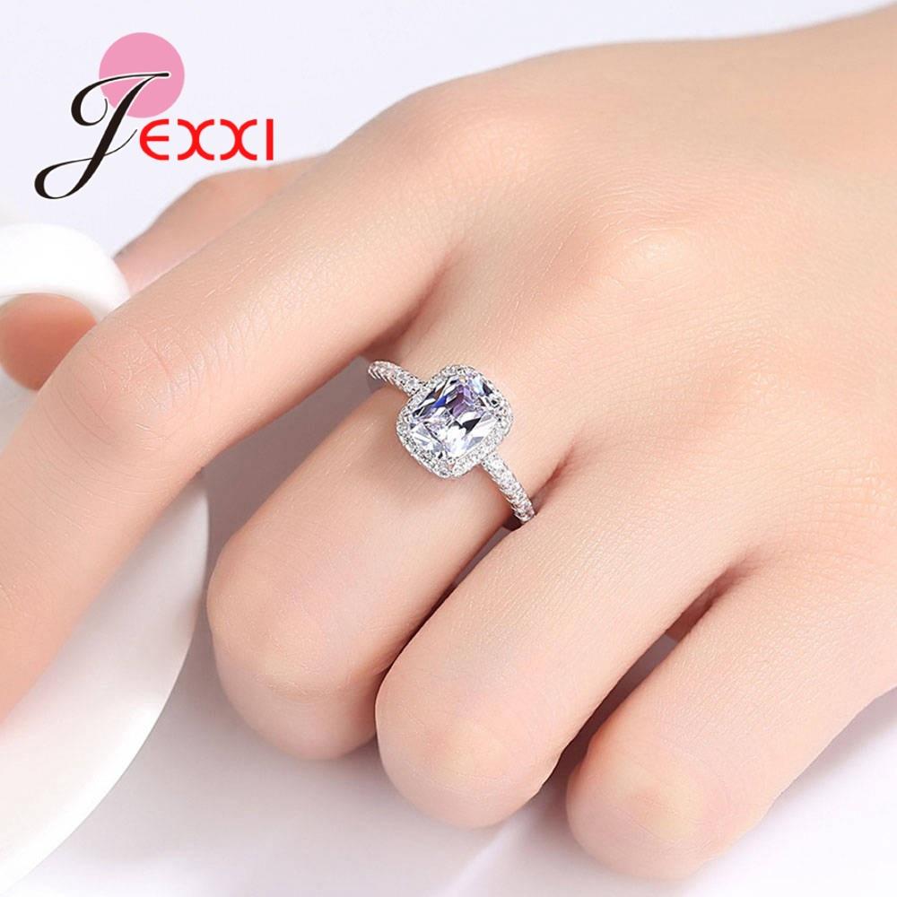 New Hot Sale White Square Large Zircon Ring Classic Temperament 925 Sterling Silver Female Ring NEW ARRIVE