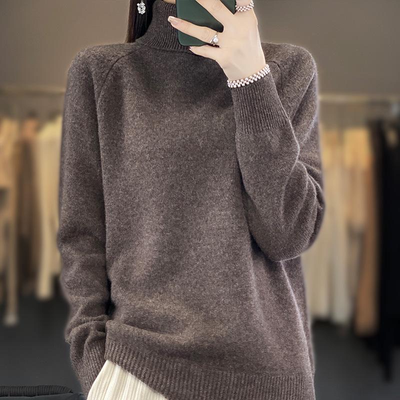 Women's High Neck Loose Knit Pullover for Autumn/Winter - Thick Raglan Sleeve Sweater Top