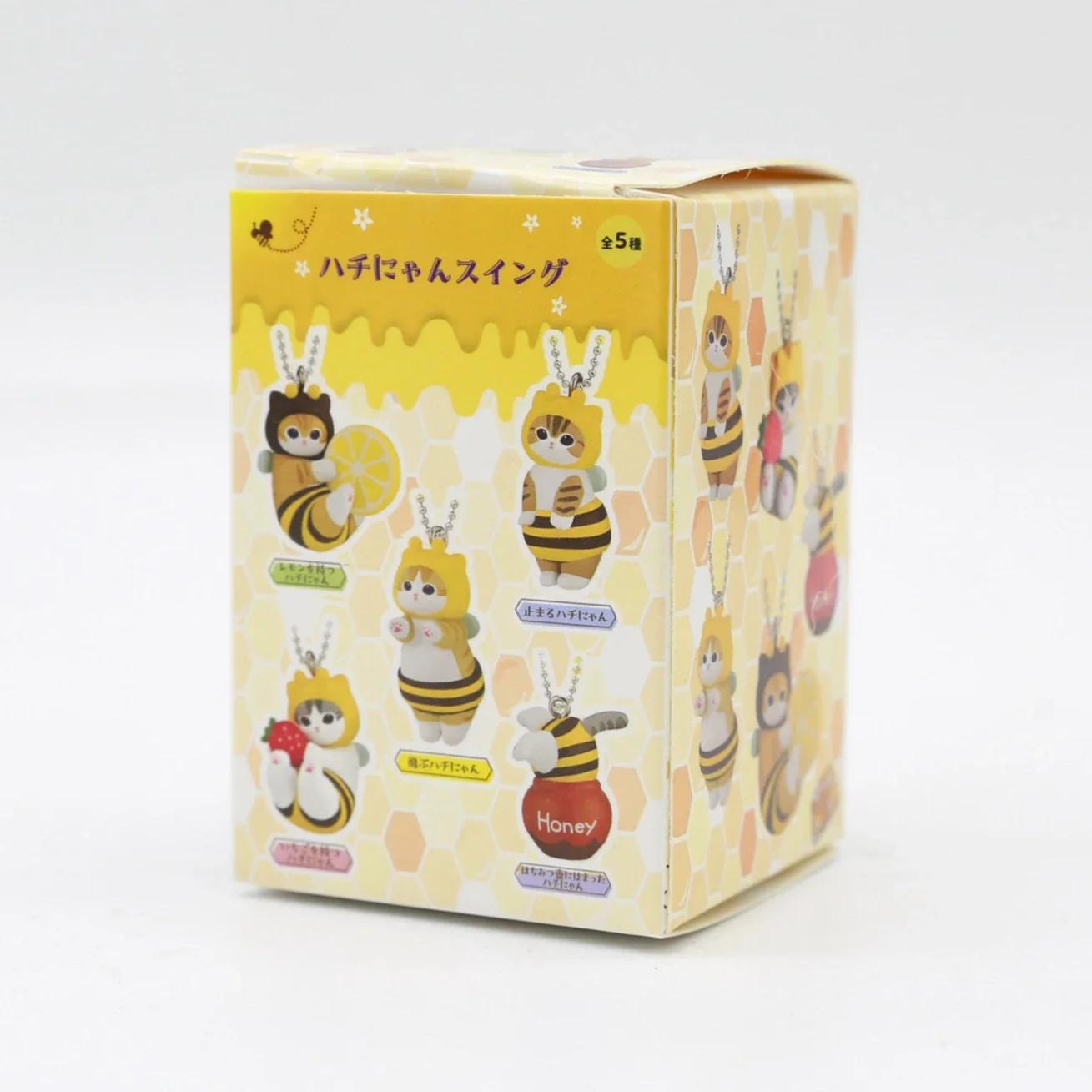 

Kawaii Cute Mofusands Bee Shaped Twisted Egg Bee Cat Anime Figurine Ornament Cute Model Decoration Plaything Birthday Gift