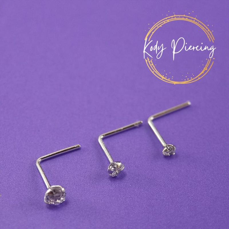KODY PIERCING 9K Weißgold Set bestehend aus 3 L-Stäben und 1,5 mm, 2 mm und 2,5 mm Zirkonen