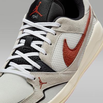 Jordan CMFT Era Sail Black Redstone