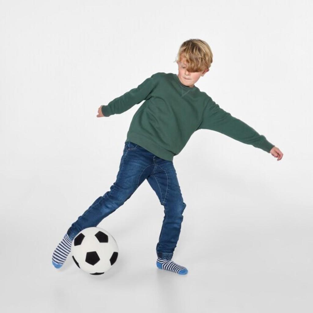 IKEA SPARKA: Soft Toy 20 cm Soccer Ball (005.067.64)