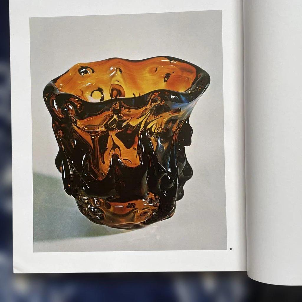 [USED] Iwata Toshichi Glass Works Collection Published by Mainichi Shimbun