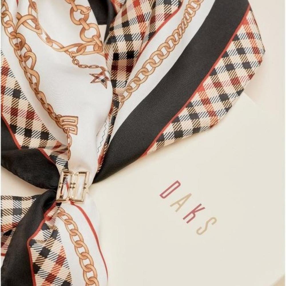 

Daks Ivory Check Chain Petit Triangle Scarf Ring Set Dcsc2e824iv Single option