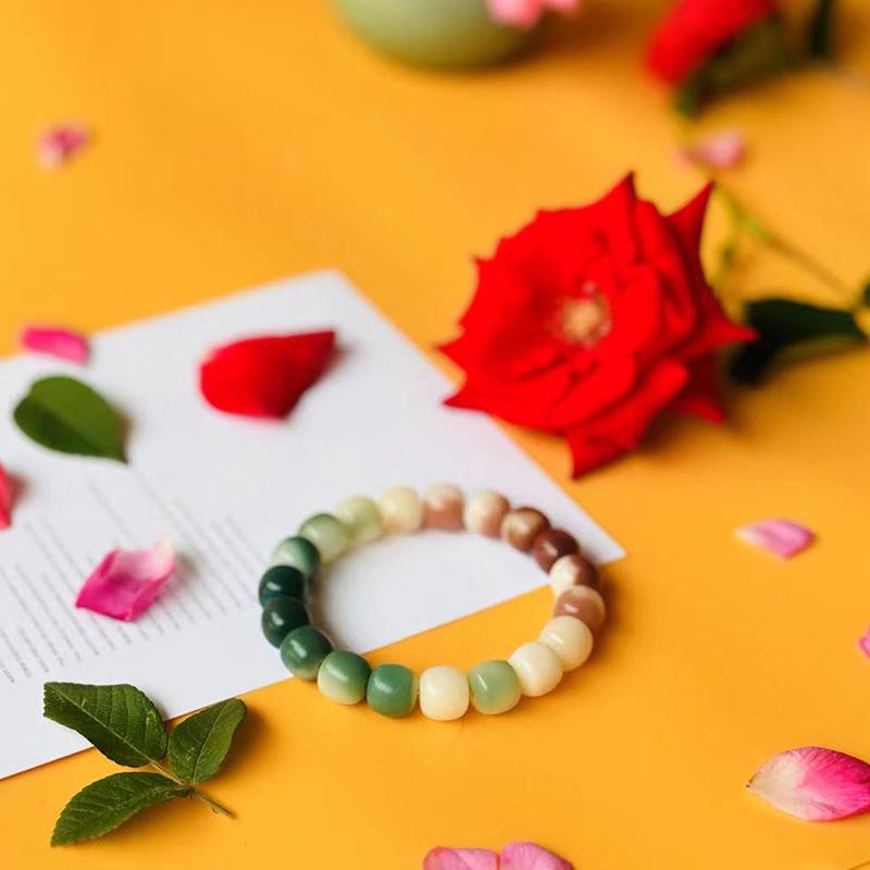 Weathered Buddhist Beads Bracelet with King Kong Knot and Lotus Bodhi Design