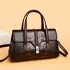 A Large-capacity Fashionable Single-shoulder Crossbody Bag for Middle-aged Women