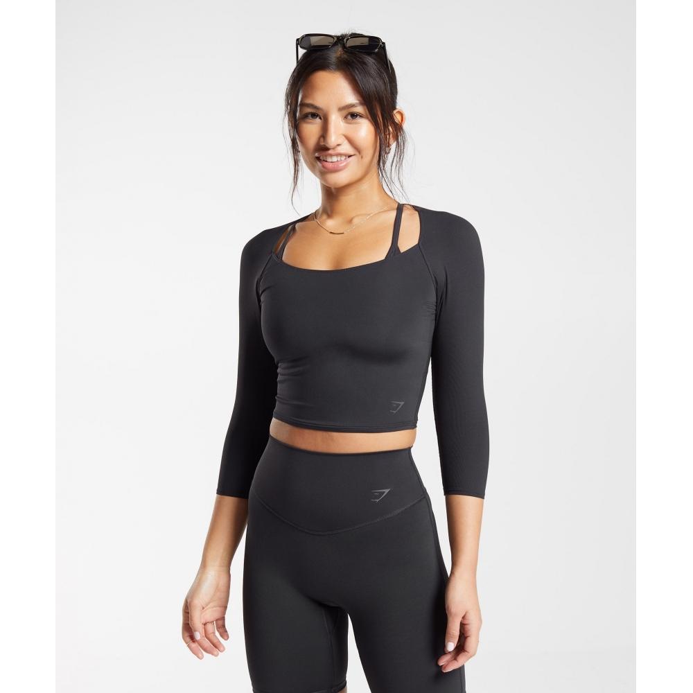 

GYMSHARK Elevate 3 4 Sleeve Crop Top Black B4A7Z BBBB