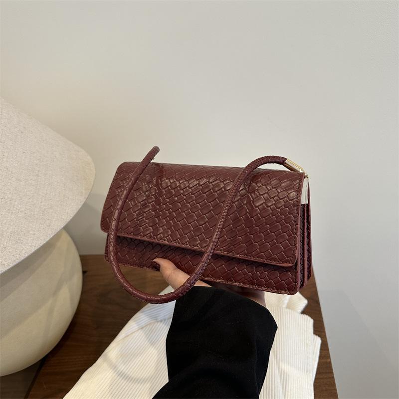 Simple shoulder bag, foreign style hand bag, new woven pattern versatile casual armpit bag