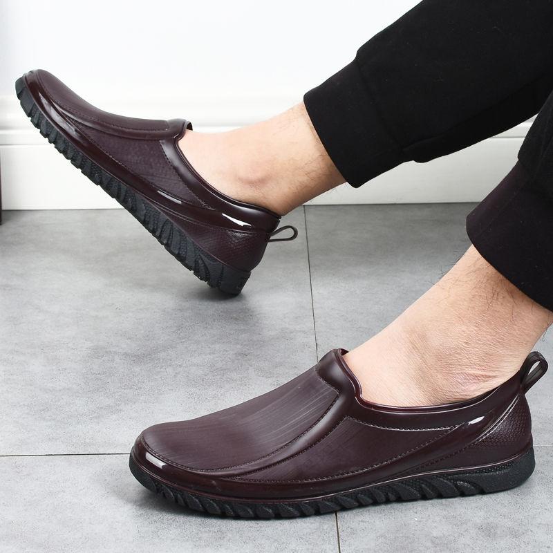 Waterproof, Anti Slip, Fashionable Low Top Rain Shoes for Men Fishing, Kitchen Construction Sites, and Rural Areas