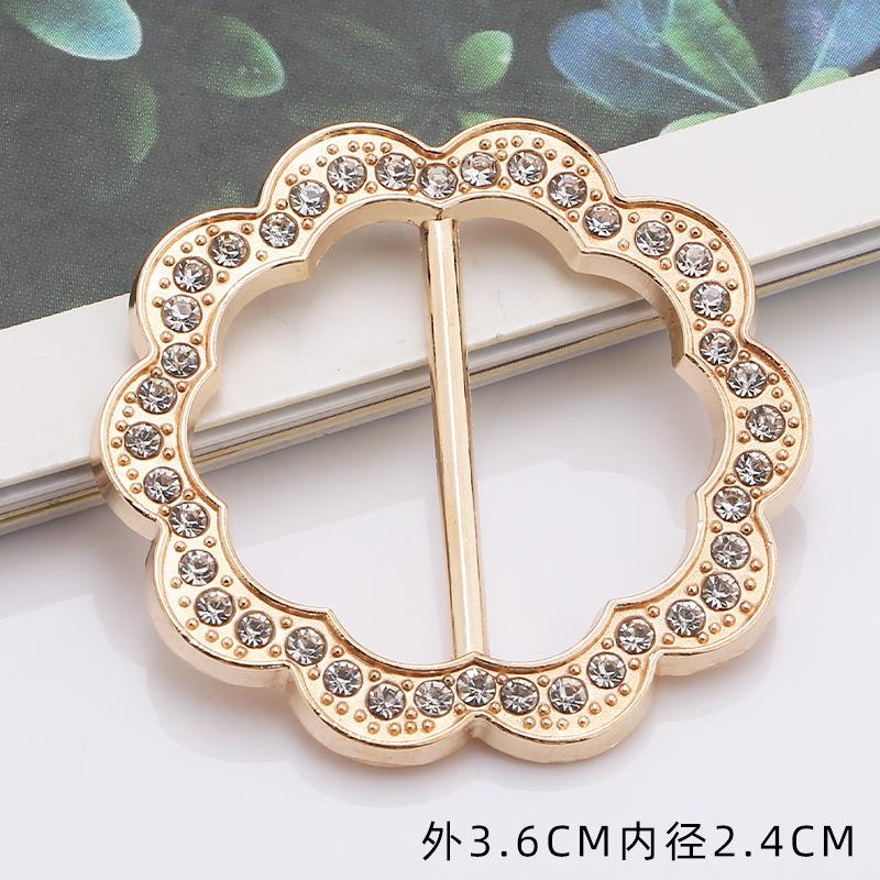 Multifunctional Dress Hem Scarf Brooch Pin Decorative Clips for Women's Clothing