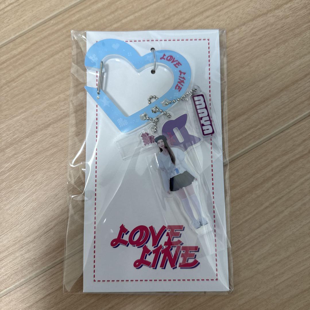 

[USED] NiziU LOVE LINE Maya Mini Acrylic Stand with Carabiner