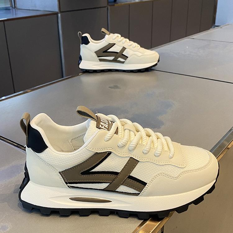 

Новые модные мужские кроссовки Four Seasons с толстой подошвой для студентов и мальчиков, трендовые кроссовки с мягкой подошвой, дышащие, повседневные кроссовки для бега 44 хаки/белый