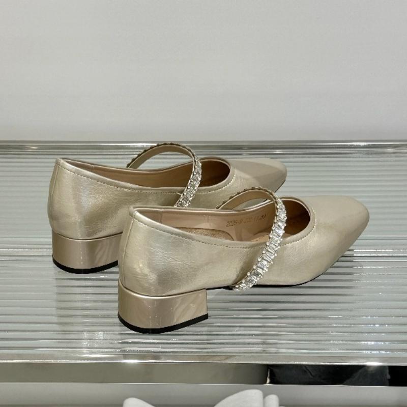 Fashion Pu Leather Concise Low Heel Pumps Women Shiny Crystal Soft Sole Non Slip Loafers Summer Light Square Toe Platform Office Shoes