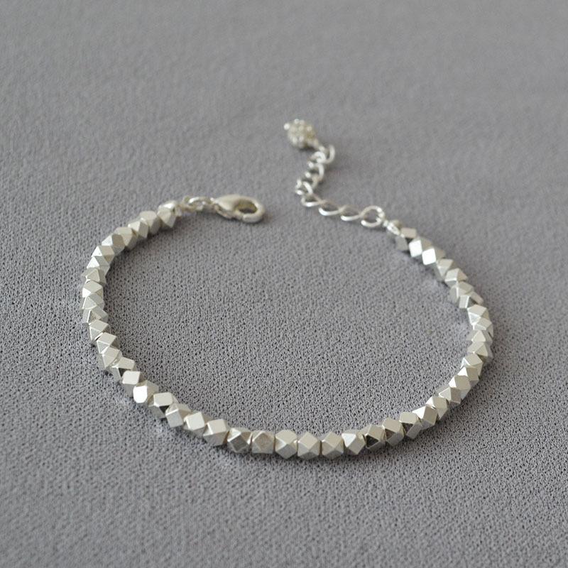 

Niche Retro Faceted Silver Bead Layered Bracelet - Versatile Gift for Women