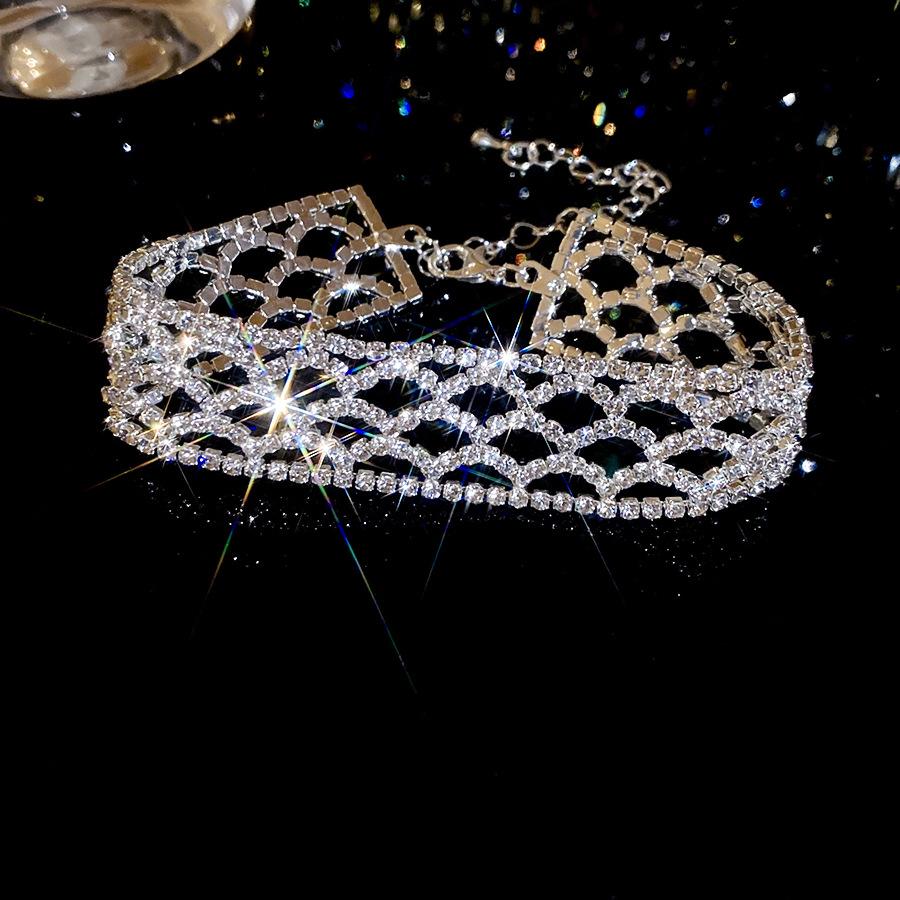 Luxurious Rhinestone Lace Earring & Necklace Set - Elegant Geometric Design