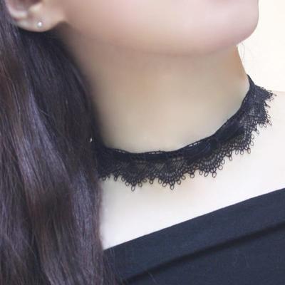Halssnoeren en kettingen – Chokers