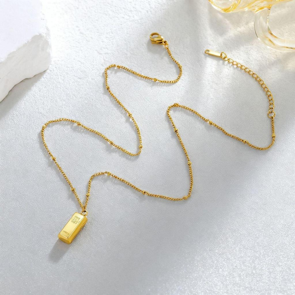 18k Gold-Plated Titanium Steel Necklace: Exquisite, Non-Fading, Retro Design
