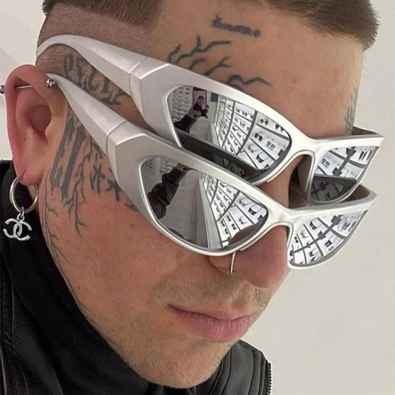 New  Punk Sunglasses Women Goggle Y2k Luxury Brand Sun Glasses 2000'S Shades Eyewear UV400 Female Designer Eyeglasses