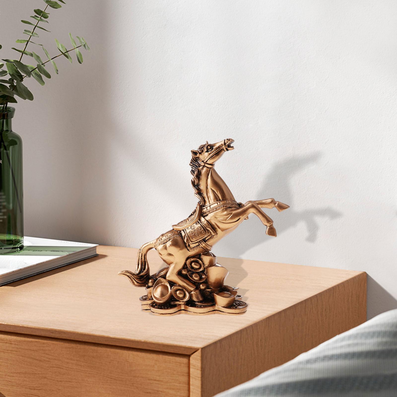 

Unique Resin Horse Statue Tabletop Ornament Sculpture Animal Figurine Decorative Object for Office Desk Fireplace Entrance бронзовый