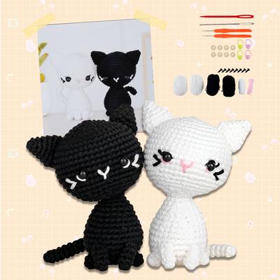 Starter Crochet Kit Cat/Pig Crochet Knitting Kit Complete Crochet Beginners Set DIY Crochet Animal Kits with Yarn Crochet Hooks