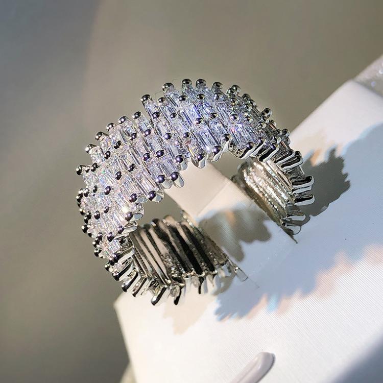 Fashion Personality Exaggerated Design Ring Fashion Girl Ring Minority T Square Zircon Luxury