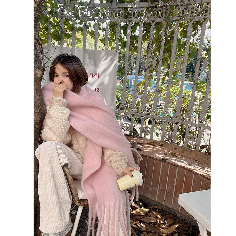 

New simple solid color red plush scarf women s winter high sense versatile shawl thickened warm scarf above 175cm чорний