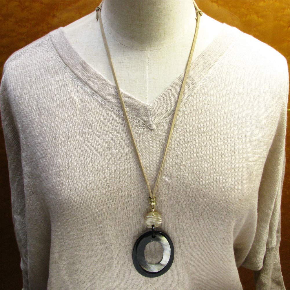 Necklace Natural Material Buffalo Horn Oval Leather KN48023 Part [Fragrant Day] (Acrylic Color Black)